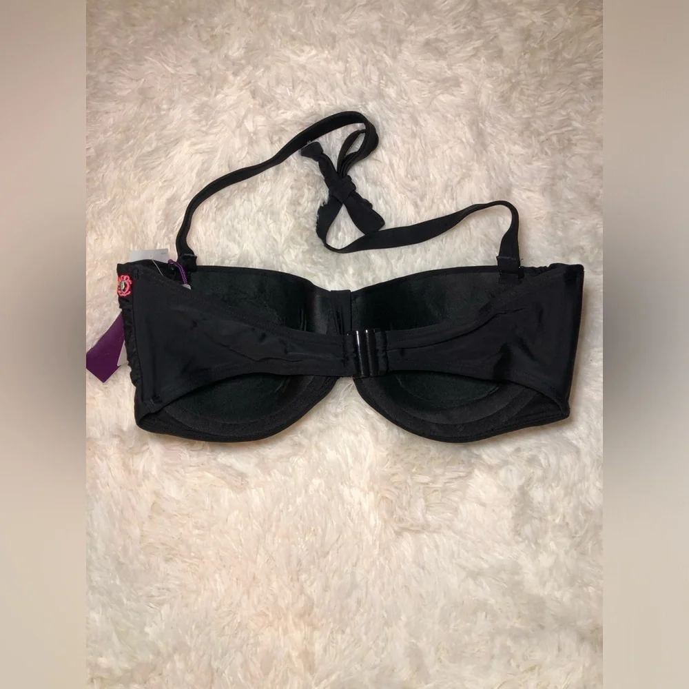 Black Floral Trim Balconette Bikini Top with Underwire